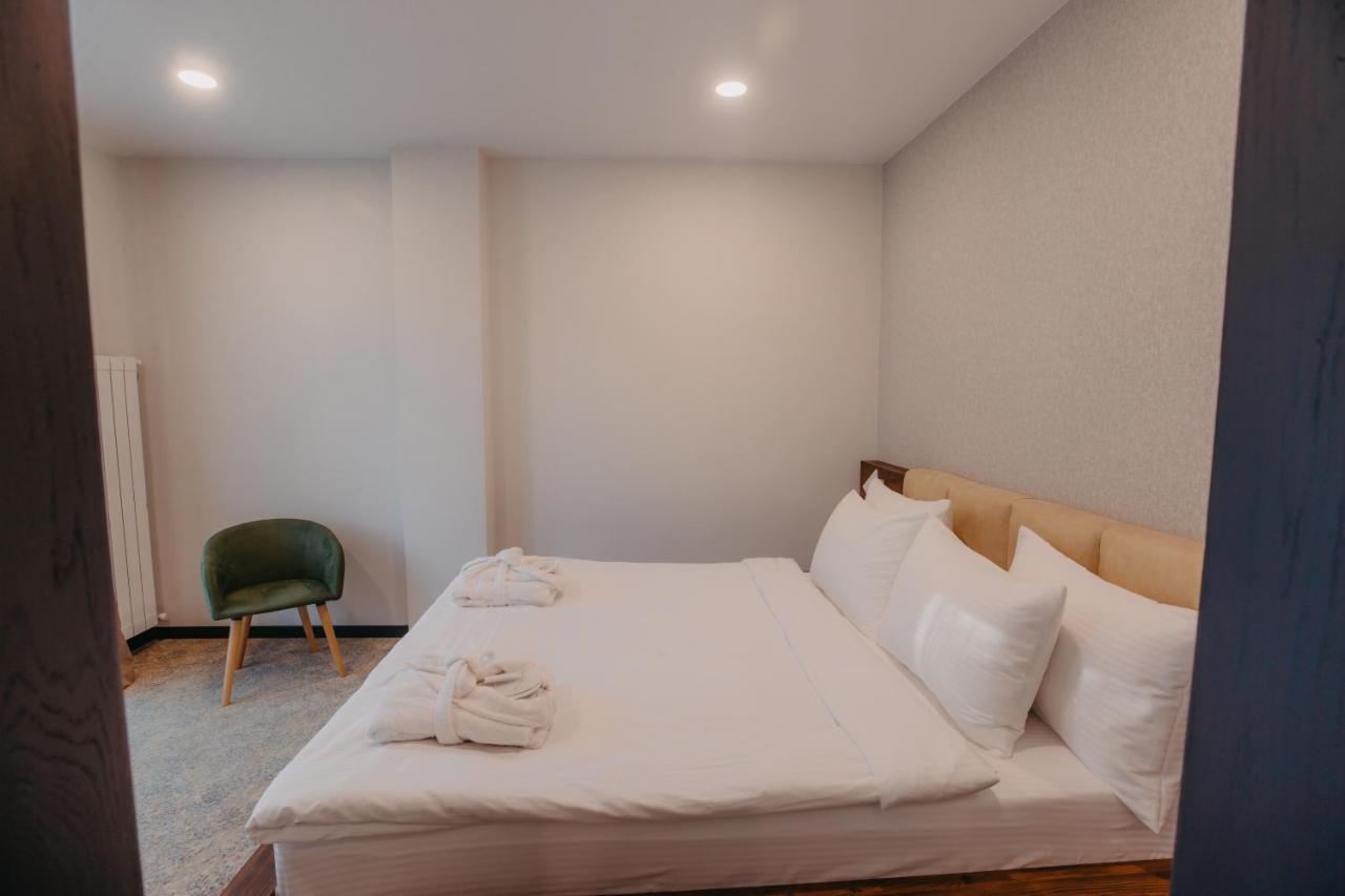Capo Verde Hotel Batumi Eksteriør bilde
