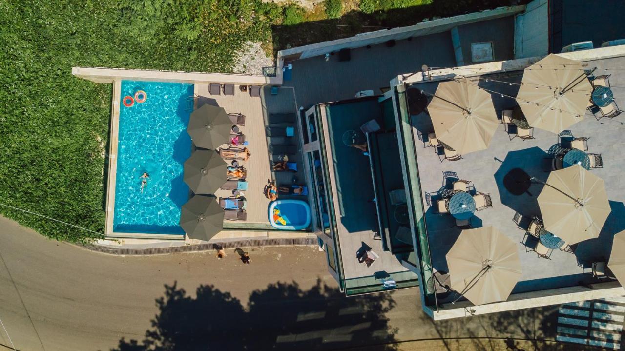 Capo Verde Hotel Batumi Eksteriør bilde