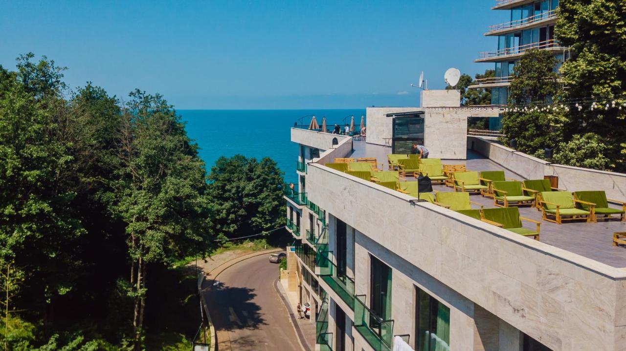 Capo Verde Hotel Batumi Eksteriør bilde