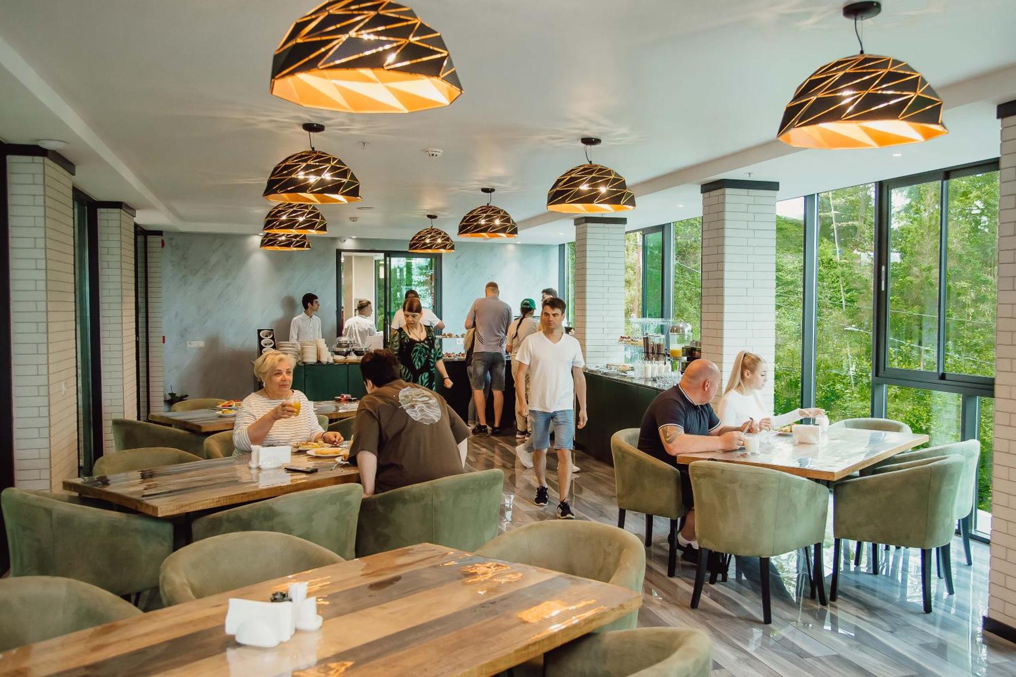 Capo Verde Hotel Batumi Eksteriør bilde