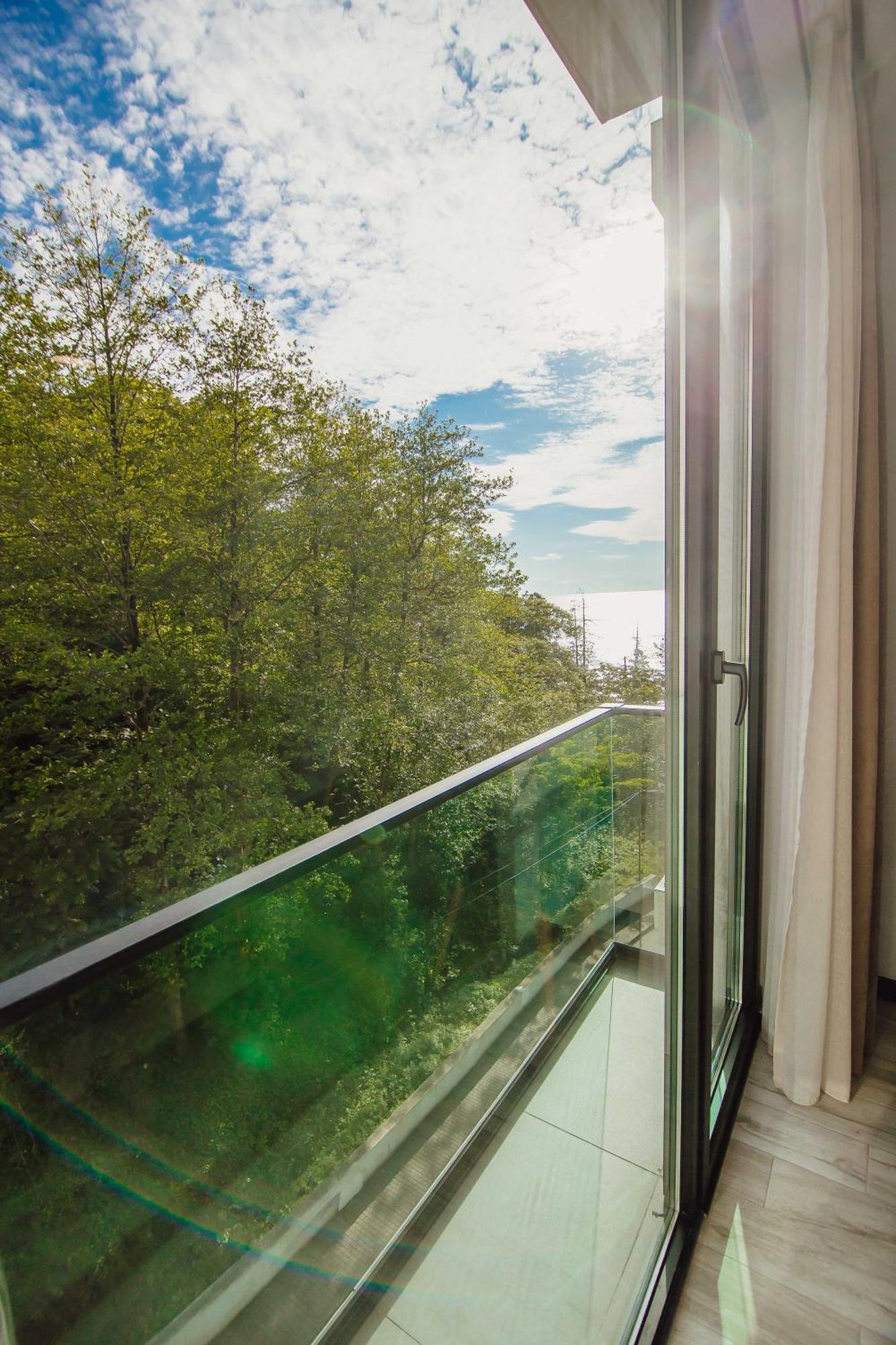 Capo Verde Hotel Batumi Eksteriør bilde